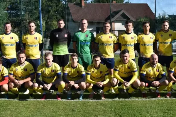 Piłkarze Nidy Oksa rozegrają piąty sparing przed sezonem