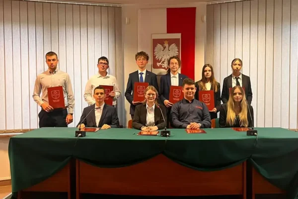 Wakacje w Małogoszczu: życzenia i plany Młodzieżowej Rady Gminy
