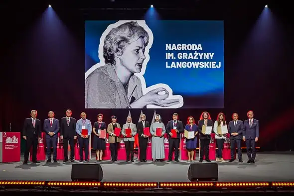 Nauczycielka z Małogoszcza nagrodzona za kształtowanie postaw patriotycznych