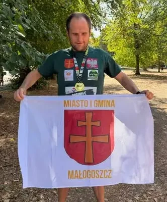 Andrzej Świrszcz z Małogoszcza ukończył półmaraton w Londynie