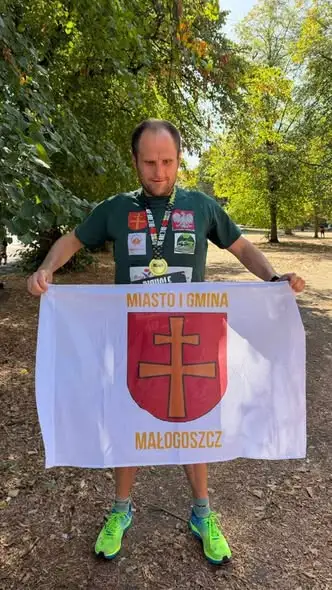 Andrzej Świrszcz z Małogoszcza ukończył półmaraton w Londynie