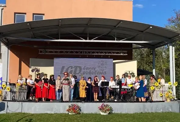 Sobków promował lokalne smaki i przedsiębiorczość na finale projektu „LGD Łączy pokolenia”