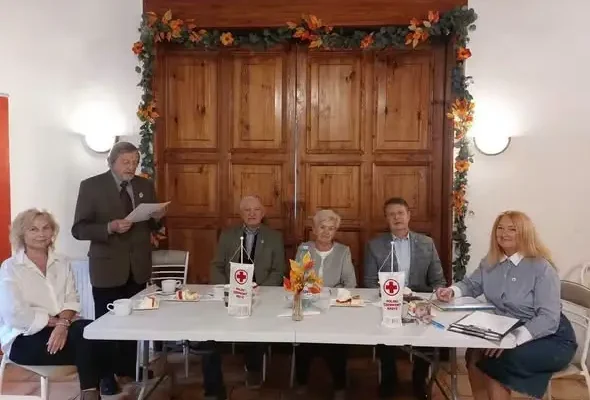 Szkolne Koło PCK w Brzegu podsumowało rok i planuje kolejne akcje charytatywne