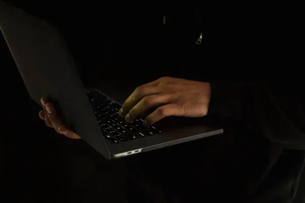 CBZC włącza się w międzynarodową kampanię InterCOP przeciwko cyberprzestępczości młodzieży
